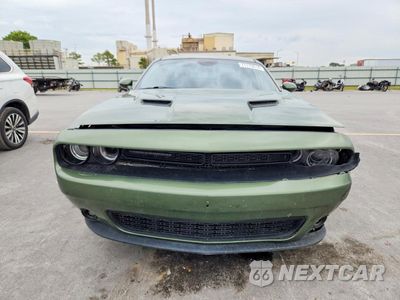 Piąte zdjęcie samochodu w środku: 2018 DODGE CHALLENGER SXT VIN:2C3CDZAG0JH171933 - miniatura
