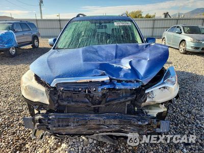Piąte zdjęcie samochodu w środku: 2015 SUBARU FORESTER 2.5I PREMIUM VIN:JF2SJADC9FH533394 - miniatura