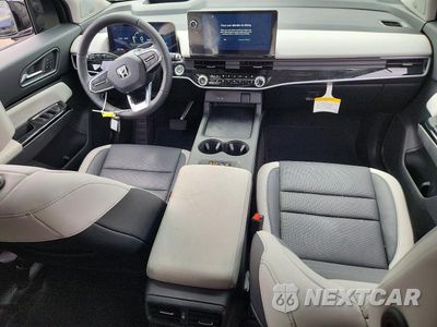 Zdjęcie 8 z 13 samochodu: 2025 HONDA PROLOGUE ELITE VIN:3GPKHZRJ0SS502762 - miniatura