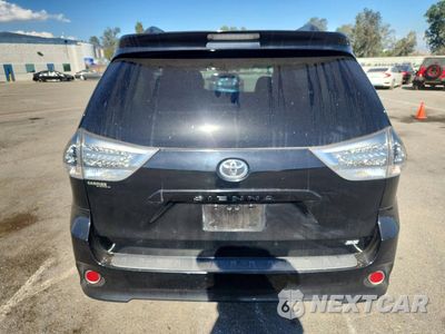 Zdjęcie 6 z 12 samochodu: 2015 TOYOTA SIENNA SPORT VIN:5TDXK3DC4FS657999 - miniatura