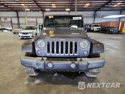 Piąte zdjęcie samochodu w środku: 2016 JEEP WRANGLER SAHARA VIN:1C4AJWBG0GL167580 - miniatura