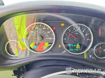 Zdjęcie 9 z 12 samochodu: 2012 JEEP WRANGLER SPORT VIN:1C4AJWAGXCL285048 - miniatura