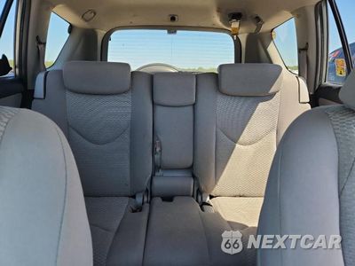 Zdjęcie 10 z 13 samochodu: 2007 TOYOTA RAV4 LIMITED VIN:JTMZK31V775014293 - miniatura