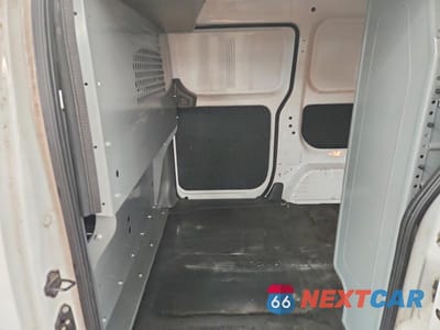 Zdjęcie 10 z 12 samochodu: 2017 NISSAN NV200 DELIVERY VAN VIN:3N6CM0KNXHK716156 - miniatura
