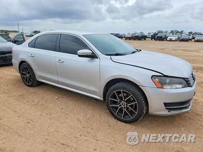 Czwarte zdjęcie samochodu z boku: 2014 VOLKSWAGEN PASSAT SE VIN:1VWBS7A32EC060529 - miniatura