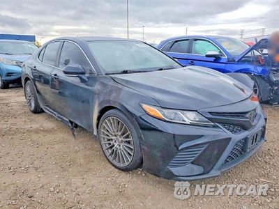 Czwarte zdjęcie samochodu z boku: 2019 TOYOTA CAMRY L VIN:4T1B11HK8KU764235 - miniatura