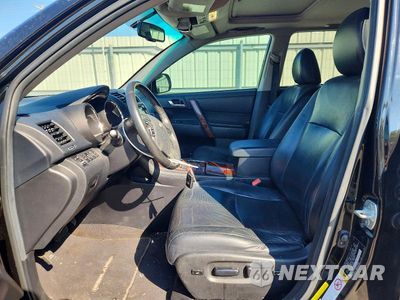 Zdjęcie 7 z 13 samochodu: 2013 TOYOTA HIGHLANDER LIMITED VIN:5TDYK3EH5DS105469 - miniatura