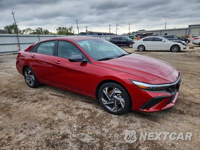 Czwarte zdjęcie samochodu z boku: 2025 HYUNDAI ELANTRA SEL SPORT VIN:KMHLM4DG5SU039058 - miniatura