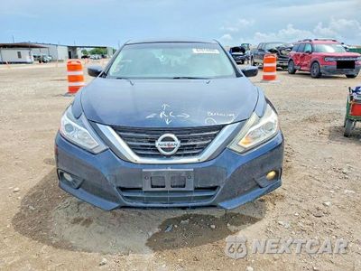Piąte zdjęcie samochodu w środku: 2017 NISSAN ALTIMA 2.5 SV VIN:1N4AL3AP0HC130739 - miniatura