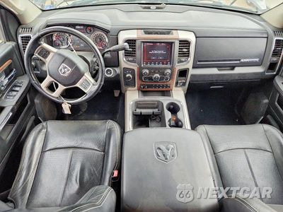 Zdjęcie 8 z 12 samochodu: 2018 RAM 3500 VIN:3C63R3JL3JG339837 - miniatura