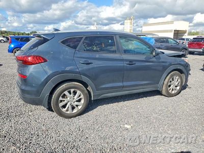 Trzecie zdjęcie samochodu z tyłu: 2019 HYUNDAI TUCSON VALUE VIN:KM8J3CA43KU913518 - miniatura