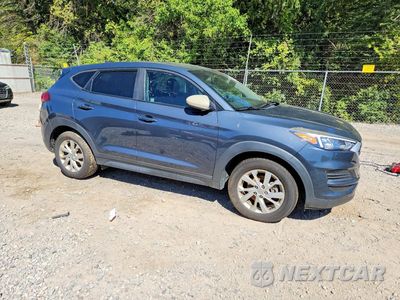 Czwarte zdjęcie samochodu z boku: 2019 HYUNDAI TUCSON SE VIN:KM8J2CA47KU004992 - miniatura