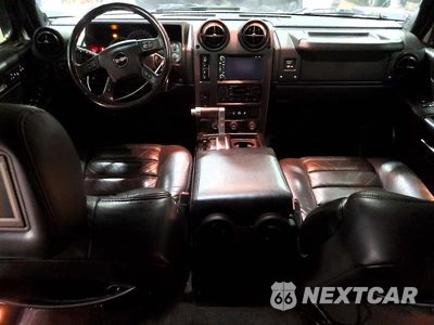 Zdjęcie 8 z 14 samochodu: 2006 HUMMER H2 VIN:5GRGN23U16H116133 - miniatura
