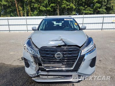 Piąte zdjęcie samochodu w środku: 2021 NISSAN KICKS SV VIN:3N1CP5CV9ML538320 - miniatura