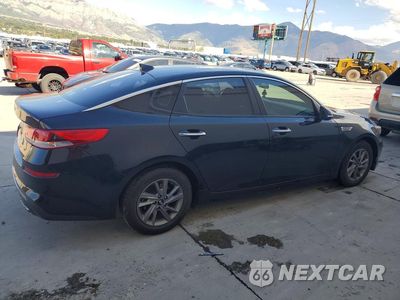 Trzecie zdjęcie samochodu z tyłu: 2020 KIA OPTIMA LX VIN:5XXGT4L30LG389017 - miniatura