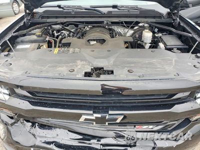 Zdjęcie 11 z 12 samochodu: 2017 CHEVROLET SILVERADO K1500 LT VIN:3GCUKREC8HG373913 - miniatura