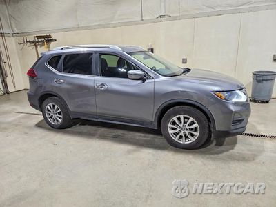 Czwarte zdjęcie samochodu z boku: 2019 NISSAN ROGUE SV VIN:KNMAT2MV9KP547436 - miniatura