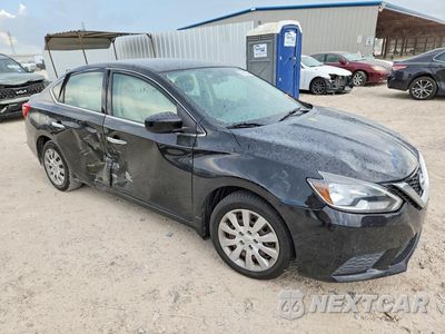 Czwarte zdjęcie samochodu z boku: 2019 NISSAN SENTRA S VIN:3N1AB7AP8KY273363 - miniatura