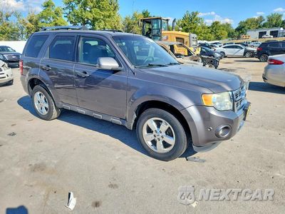 Czwarte zdjęcie samochodu z boku: 2011 FORD ESCAPE LIMITED VIN:1FMCU0EG6BKB13736 - miniatura