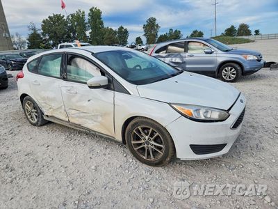 Czwarte zdjęcie samochodu z boku: 2018 FORD FOCUS SE VIN:1FADP3K25JL258713 - miniatura