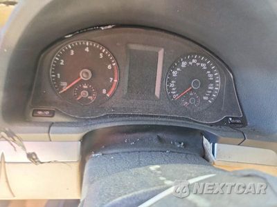 Zdjęcie 9 z 12 samochodu: 2014 VOLKSWAGEN EOS KOMFORT VIN:WVWBW8AH8EV006326 - miniatura