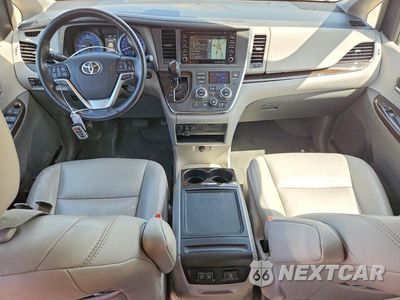 Zdjęcie 8 z 13 samochodu: 2019 TOYOTA SIENNA XLE 8-PASSENGER VIN:5TDYZ3DC9KS988975 - miniatura