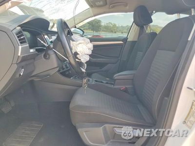 Zdjęcie 7 z 13 samochodu: 2024 VOLKSWAGEN JETTA S VIN:3VW5M7BU4RM005292 - miniatura