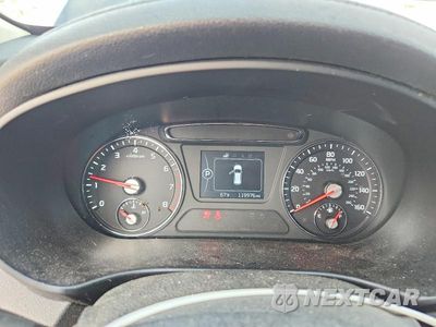 Zdjęcie 9 z 13 samochodu: 2017 KIA SORENTO LX V6 VIN:5XYPGDA51HG209801 - miniatura