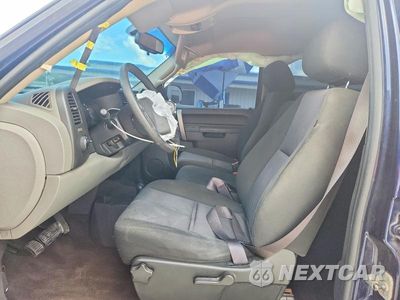 Zdjęcie 7 z 12 samochodu: 2011 GMC SIERRA K1500 SL VIN:3GTP2UEA0BG113561 - miniatura