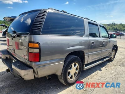 Trzecie zdjęcie samochodu z tyłu: 2006 GMC YUKON XL DENALI VIN:1GKFK66U36J175836 - miniatura