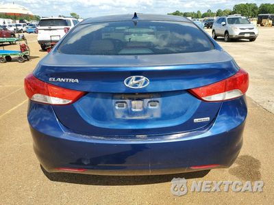 Zdjęcie 6 z 12 samochodu: 2013 HYUNDAI ELANTRA VIN:KMHDH4AEXDU618979 - miniatura