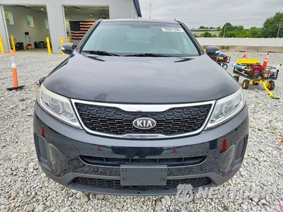 Piąte zdjęcie samochodu w środku: 2014 KIA SORENTO LX VIN:5XYKTCA69EG507503 - miniatura