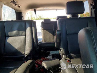 Zdjęcie 10 z 13 samochodu: 2018 TOYOTA SEQUOIA TRD SPORT VIN:5TDBY5G15JS158622 - miniatura