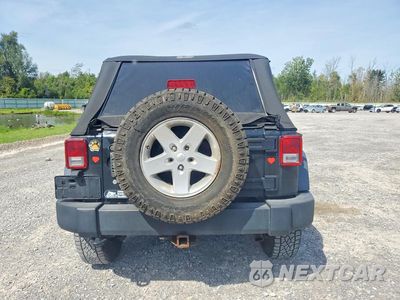 Zdjęcie 6 z 13 samochodu: 2015 JEEP WRANGLER UNLIMITED SPORT VIN:1C4HJWDGXFL648480 - miniatura