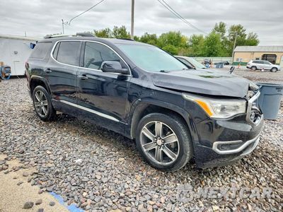Czwarte zdjęcie samochodu z boku: 2018 GMC ACADIA DENALI VIN:1GKKNXLS0JZ113111 - miniatura