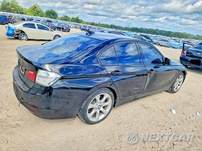 Trzecie zdjęcie samochodu z tyłu: 2015 BMW 320 I VIN:WBA3B1G56FNT63880 - miniatura