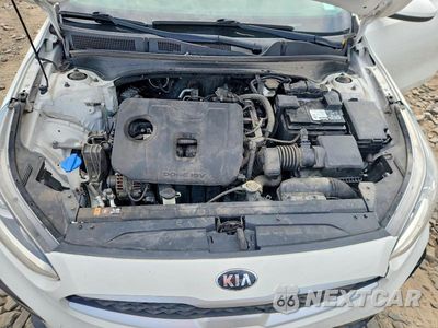 Zdjęcie 11 z 12 samochodu: 2020 KIA FORTE LXS VIN:3KPF24AD5LE186918 - miniatura