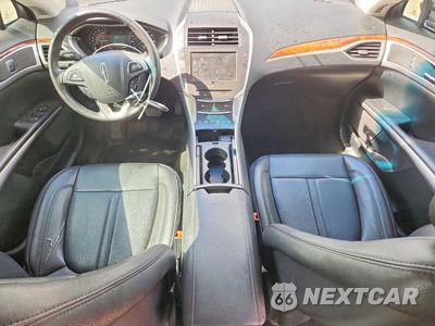 Zdjęcie 8 z 12 samochodu: 2016 LINCOLN MKZ VIN:3LN6L2G95GR600682 - miniatura