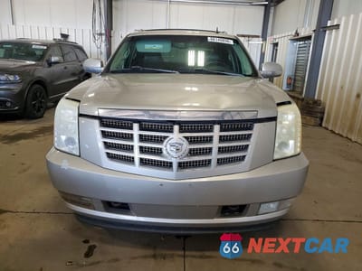 Piąte zdjęcie samochodu w środku: 2008 CADILLAC ESCALADE EXT VIN:3GYFK62848G268139 - miniatura