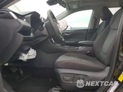 Zdjęcie 7 z 13 samochodu: 2025 TOYOTA RAV4 XLE VIN:2T3W1RFV8SW415287 - miniatura
