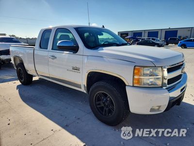 Czwarte zdjęcie samochodu z boku: 2011 CHEVROLET SILVERADO C1500 LT VIN:1GCRCSE08BZ355371 - miniatura