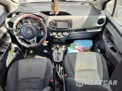 Zdjęcie 8 z 12 samochodu: 2017 TOYOTA YARIS 2D L/LE VIN:VNKKTUD33HA075235 - miniatura