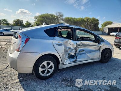 Trzecie zdjęcie samochodu z tyłu: 2012 TOYOTA PRIUS THREE VIN:JTDKN3DU5C1488000 - miniatura