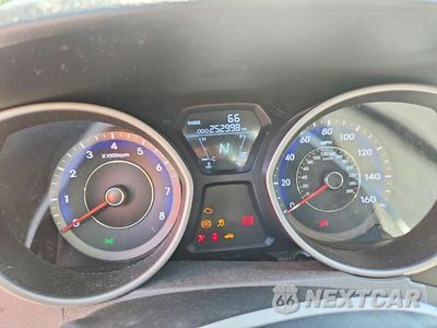 Zdjęcie 9 z 12 samochodu: 2011 HYUNDAI ELANTRA LIMITED VIN:KMHDH4AE3BU125948 - miniatura