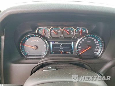 Zdjęcie 9 z 14 samochodu: 2018 CHEVROLET TAHOE K1500 LT VIN:1GNSKBKC2JR213171 - miniatura