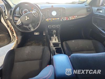 Zdjęcie 8 z 12 samochodu: 2017 MITSUBISHI LANCER ES VIN:JA32U2FU9HU010421 - miniatura