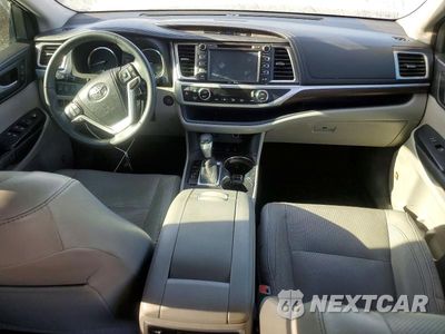 Zdjęcie 8 z 13 samochodu: 2015 TOYOTA HIGHLANDER LIMITED PLATINUM VIN:5TDDKRFH6FS074932 - miniatura