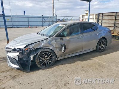 2022 TOYOTA CAMRY SE 4T1G11AK1NU651005 - główne zdjęcie licytacji z USA - miniatura