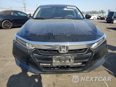 Piąte zdjęcie samochodu w środku: 2018 HONDA ACCORD EX VIN:1HGCV1F40JA117766 - miniatura