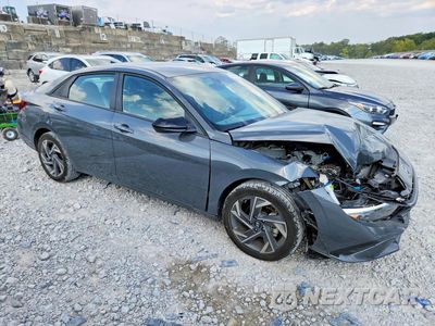 Czwarte zdjęcie samochodu z boku: 2025 HYUNDAI ELANTRA SEL SPORT VIN:KMHLM4DG9SU064769 - miniatura